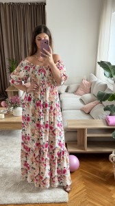 Rosalia- sukienka maxi z elastyczną górą i efektem hiszpanki w różowe kwiaty