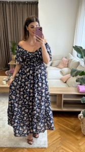 Fiorella – ciemna  sukienka midi z elastyczną górą i rozcięciem